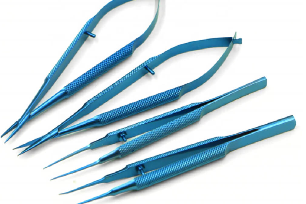 Instruments restérilisable en titane pour la chirurgie ophtalmologique